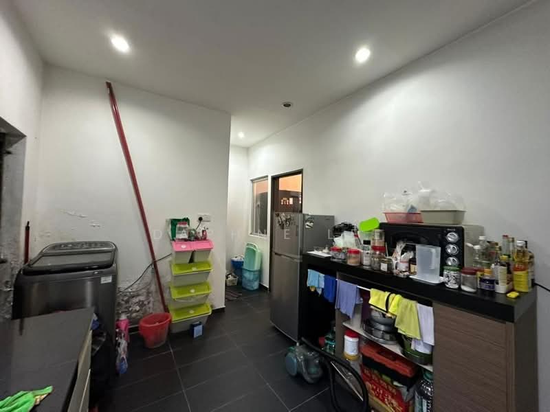 Terraced House for Sale in Taman Setia Indah (Tebrau) - Daphne Lee - Kitchen - PropertyGuru.com.my