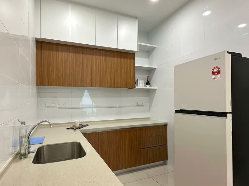 Servis Apartment untuk Dijual di Skyline One Sentosa - Anthony Tham - Kitchen - PropertyGuru.com.my