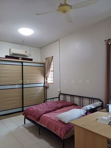 2-storey Terraced House for Sale in Bandar Putra (Kulai) - Weinie Chon - PropertyGuru.com.my