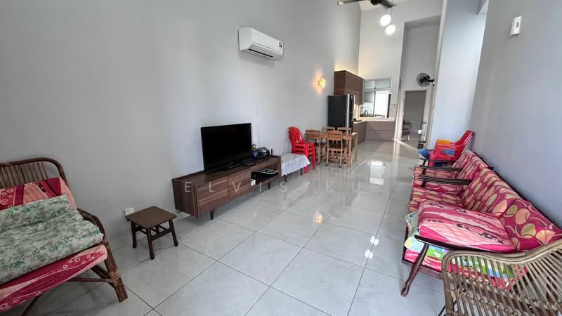 1-storey Terraced House for Rent in Skudai (Johor) - Elvis Ku - Living Room - PropertyGuru.com.my