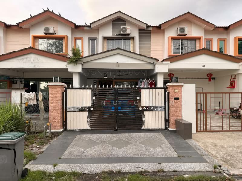 2-storey Terraced House for Sale in Taman Scientex Pasir Gudang (Pasir Gudang) - Fu Heng Chong - Exterior - PropertyGuru.com.my