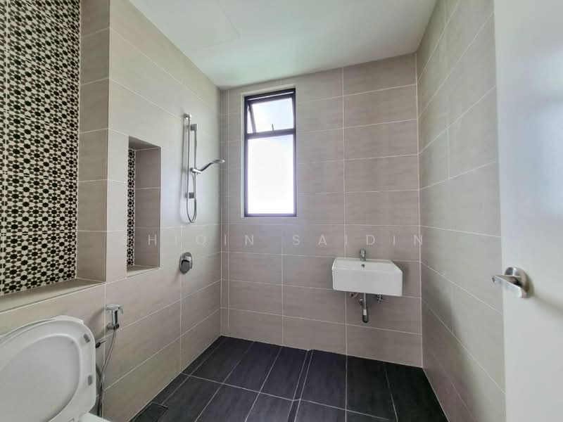 Bungalow for Sale in Kuala Selangor (Selangor) - Shiqin Saidin - Bathroom - PropertyGuru.com.my