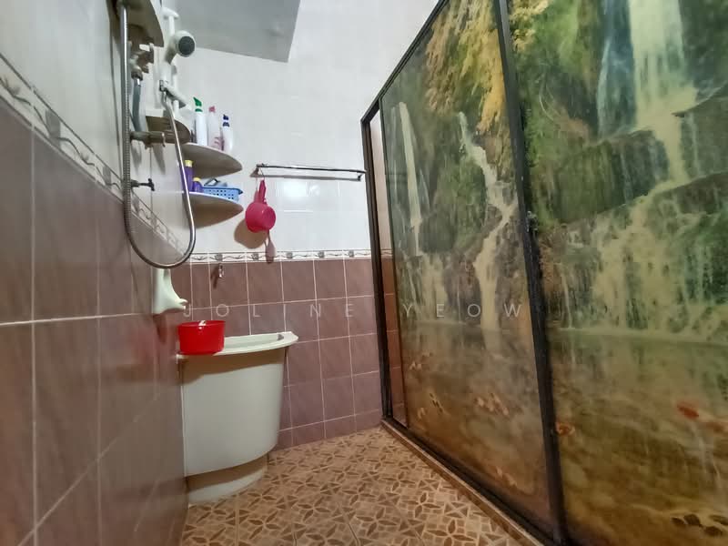 1-storey Terraced House for Sale in Ipoh (Perak) - Joline YEOW - Bathroom - PropertyGuru.com.my
