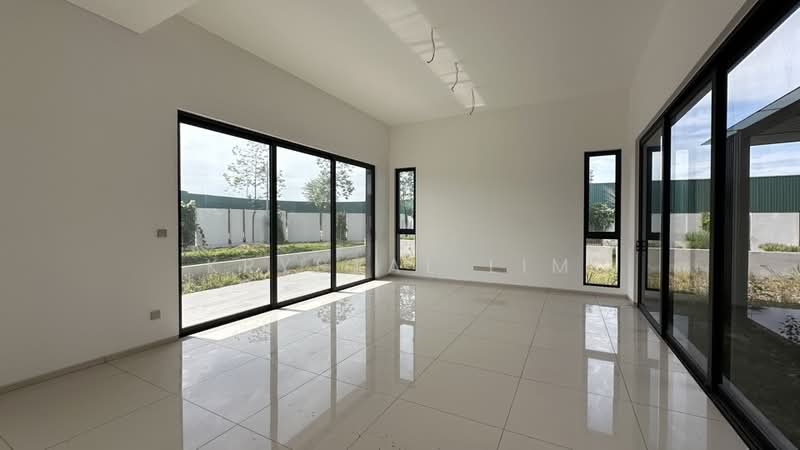 Bungalow for Rent in Bandar Gamuda Cove (Dengkil) - Krystal Lim - Living Room - PropertyGuru.com.my