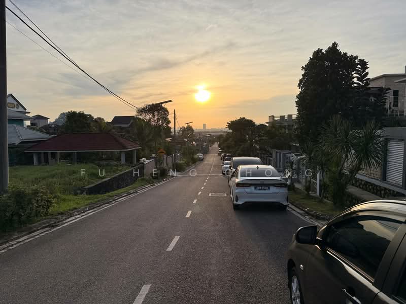 Rumah Banglo untuk Dijual di Taman Bukit Dahlia (Pasir Gudang) - Fu Heng Chong - Exterior - PropertyGuru.com.my
