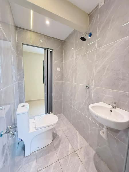 2-storey Terraced House for Sale in Bandar Seri Alam (Masai) - Rich Wong - Bathroom - PropertyGuru.com.my