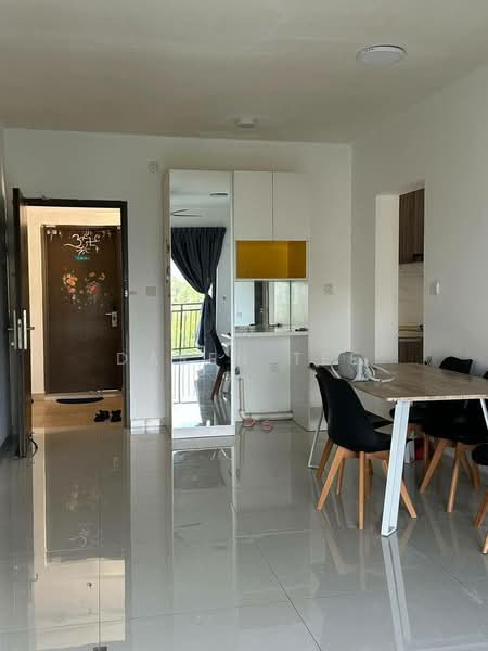 Service Residence for Rent at Country Garden Central Park - Daren Tee - Dining Room - PropertyGuru.com.my
