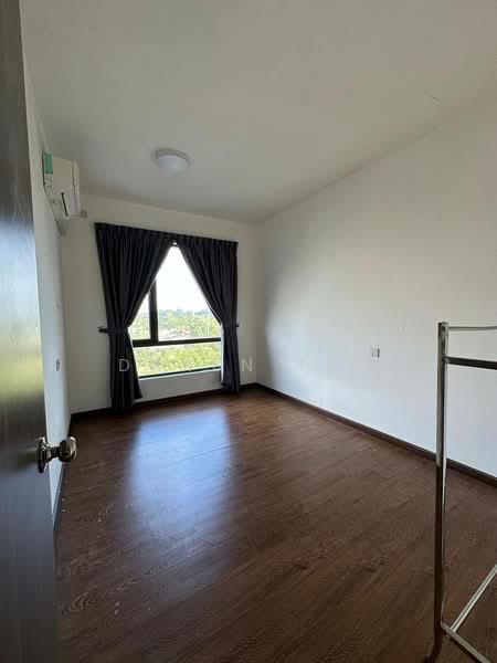 Service Residence for Rent at Country Garden Central Park - Daren Tee - Bedroom - PropertyGuru.com.my