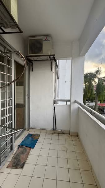 Apartment for Rent at Suria Kipark Damansara - Low Kok Pin - Balcony - PropertyGuru.com.my