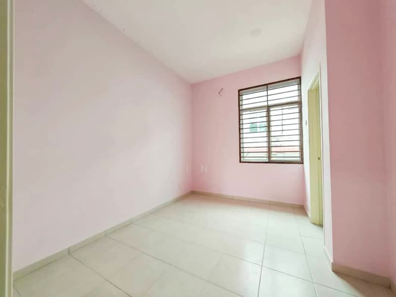 2.5-storey Terraced House for Sale in Bandar Seri Alam (Masai) - Calvin Lee - PropertyGuru.com.my