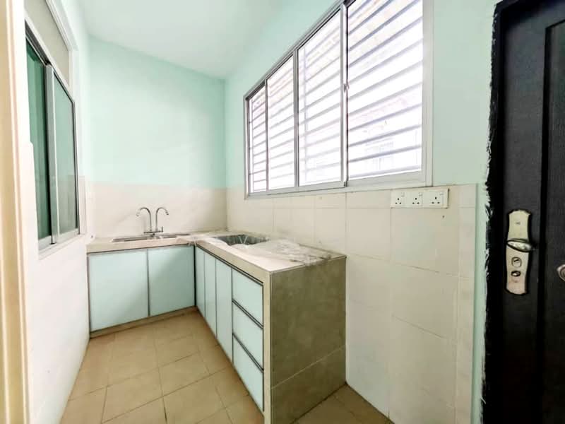 2.5-storey Terraced House for Sale in Bandar Seri Alam (Masai) - Calvin Lee - PropertyGuru.com.my