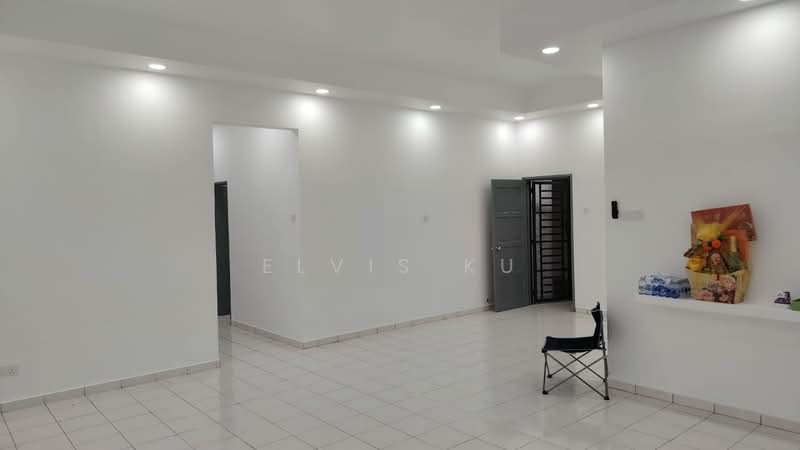 Pangsapuri untuk Dijual di Impian Senibong Apartment - Elvis Ku - Living Room - PropertyGuru.com.my