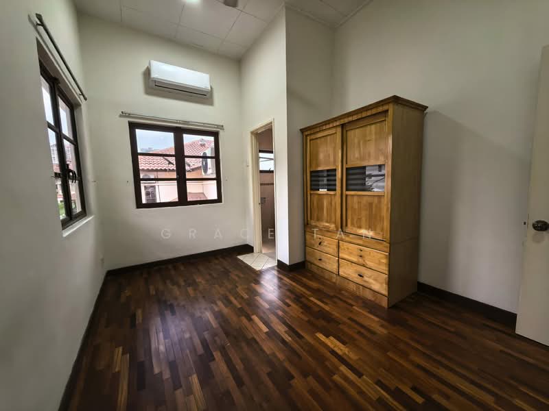 Rumah Berkembar untuk Disewa di Mutiara Damansara (Selangor) - Grace Tan - Bedroom - PropertyGuru.com.my