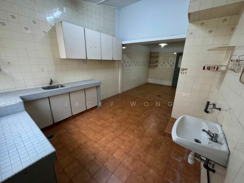 2-storey Terraced House for Sale in Sri Petaling (Kuala Lumpur) - Jacky Wong - Kitchen - PropertyGuru.com.my