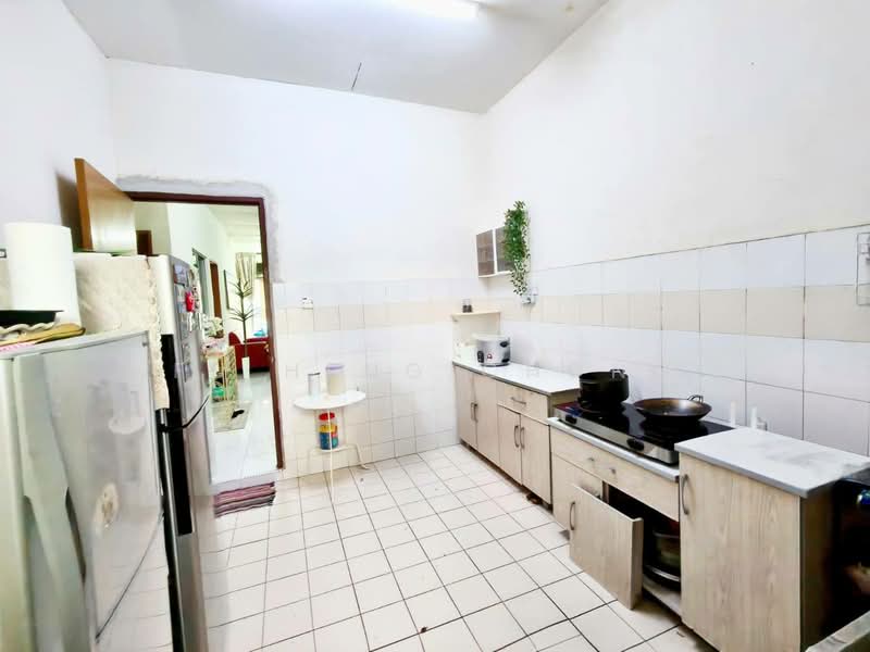 Rumah Teres 1 Tingkat untuk Dijual di Taman Kota Puteri (Masai) - Fu Heng Chong - Kitchen - PropertyGuru.com.my