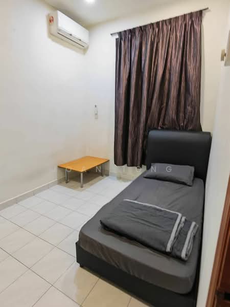 Rumah Teres 1.5 Tingkat untuk Dijual di Taman Perling (Perling) - Joan Tong - Bedroom - PropertyGuru.com.my