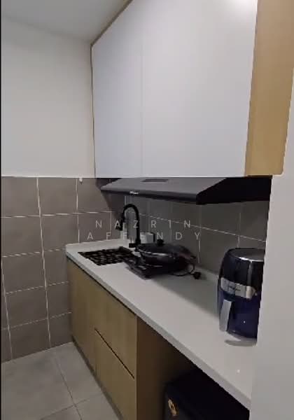 Servis Apartment untuk Disewa di Kampung Melayu Subang - Nazrin Affendy - Kitchen - PropertyGuru.com.my