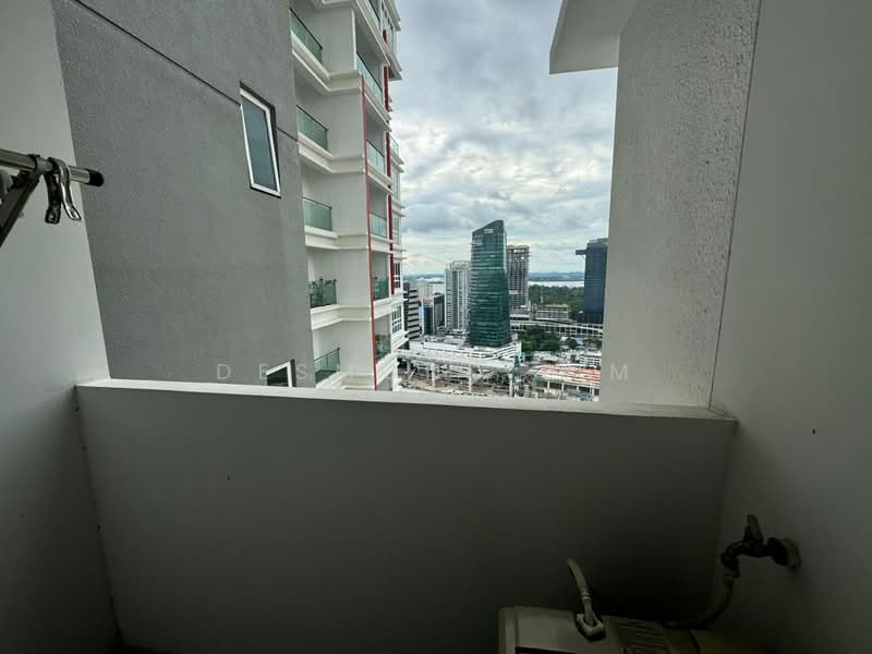 Servis Apartment untuk Dijual di TriTower Residence @ Johor Bahru Sentral - Desmond Lim - Balcony - PropertyGuru.com.my