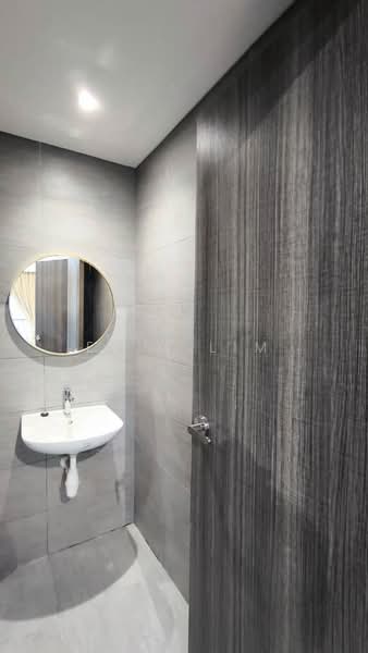 Servis Apartment untuk Disewa di The New Duo @ Edumetro - Eric Lim - Bathroom - PropertyGuru.com.my