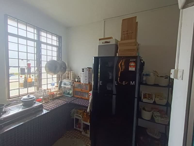 Flat for Sale at Pangsapuri Jentayu @ Kangkar Pulai - Yvonne Lim - Kitchen - PropertyGuru.com.my