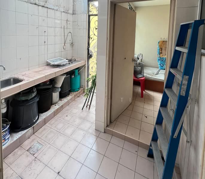 Rumah Berkembar untuk Dijual di Bandar Sri Damansara (Selangor) - Kenji Ti - PropertyGuru.com.my