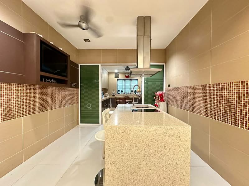 Semi-Detached House for Sale in Gombak (Kuala Lumpur) - Shiqin Saidin - Kitchen - PropertyGuru.com.my