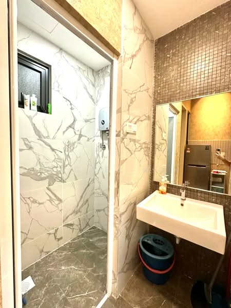 Service Residence for Rent at The Grand Subang Jaya SS13 - Rachel Goh - Bathroom - PropertyGuru.com.my