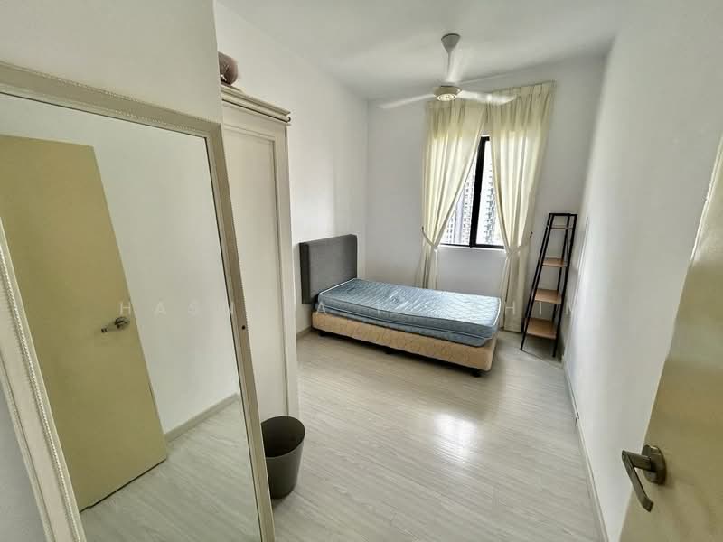 Condominium for Rent at The Hamilton - Hasniza Ibrahim - Bedroom - PropertyGuru.com.my