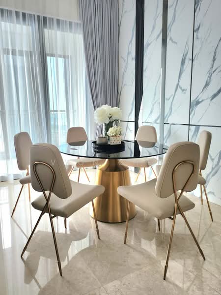 Service Residence for Rent at The Astaka @ 1 Bukit Senyum - Vyon Chee - Dining Room - PropertyGuru.com.my