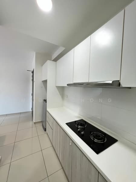 Service Residence for Sale at Kenwingston Square Garden - Megan Chong - Kitchen - PropertyGuru.com.my