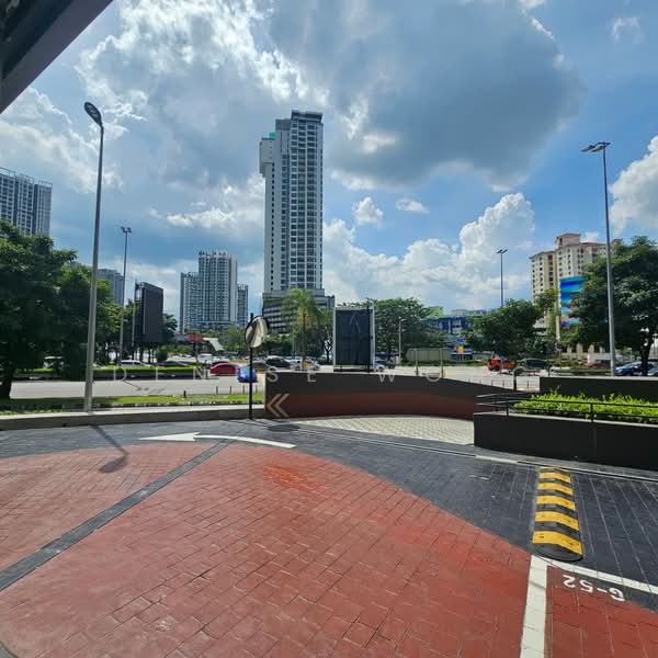 Shop for Rent in Kuchai Lama (Kuala Lumpur) - Denise Wong - Exterior - PropertyGuru.com.my