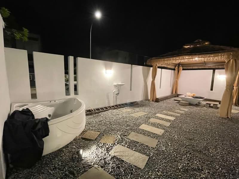 Rumah Berkembar untuk Disewa di Setia Tropika (Johor Bahru) - Jaffrey . - PropertyGuru.com.my