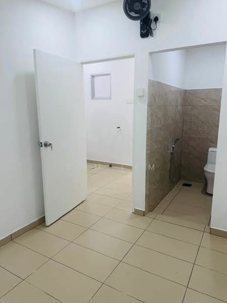 2-storey Terraced House for Sale in Taman Cempaka (Ipoh) - Sam Lam - Bathroom - PropertyGuru.com.my