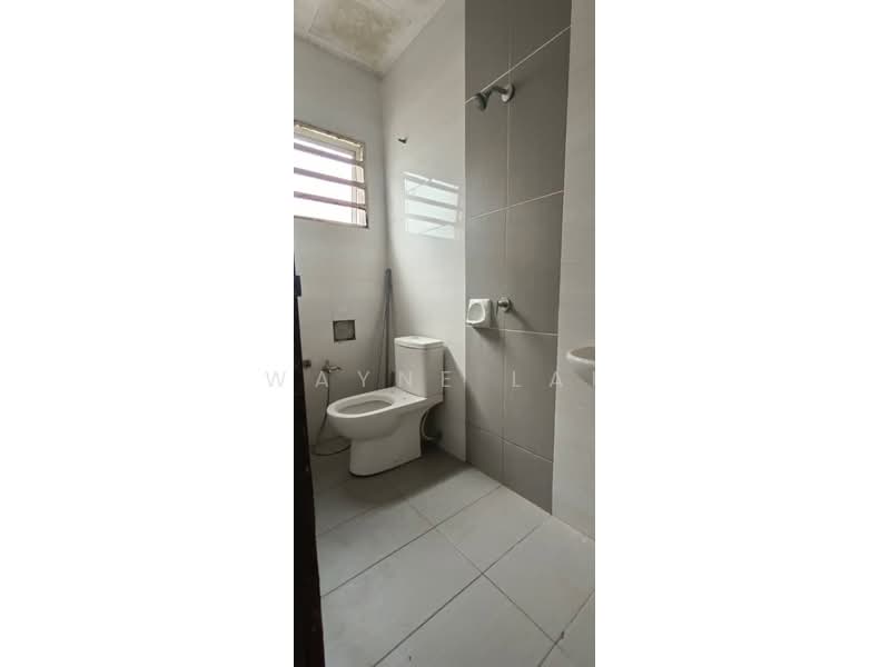 Rumah Teres 2 Tingkat untuk Dijual di Puncak Bestari (Puncak Alam) - Wayne Lai - Bathroom - PropertyGuru.com.my