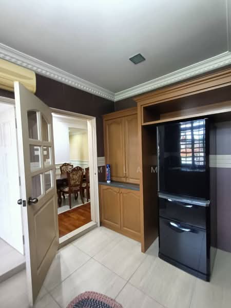 Condominium for Sale at The Club - Sam Lam - Dining Room - PropertyGuru.com.my