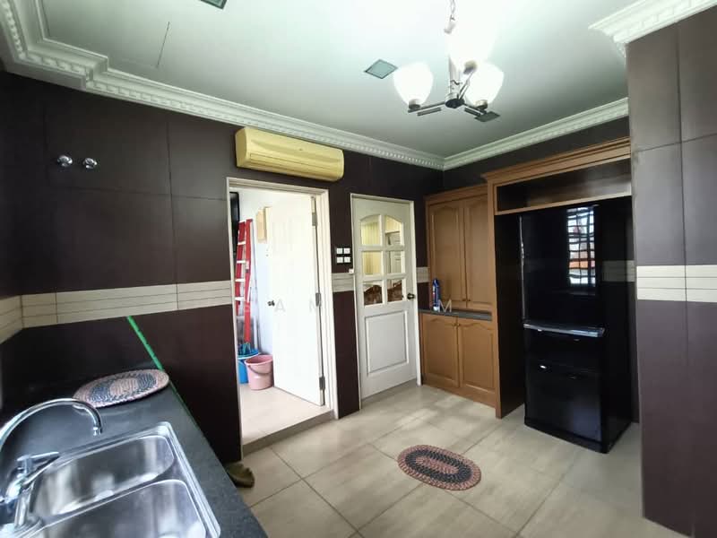 Condominium for Sale at The Club - Sam Lam - Kitchen - PropertyGuru.com.my