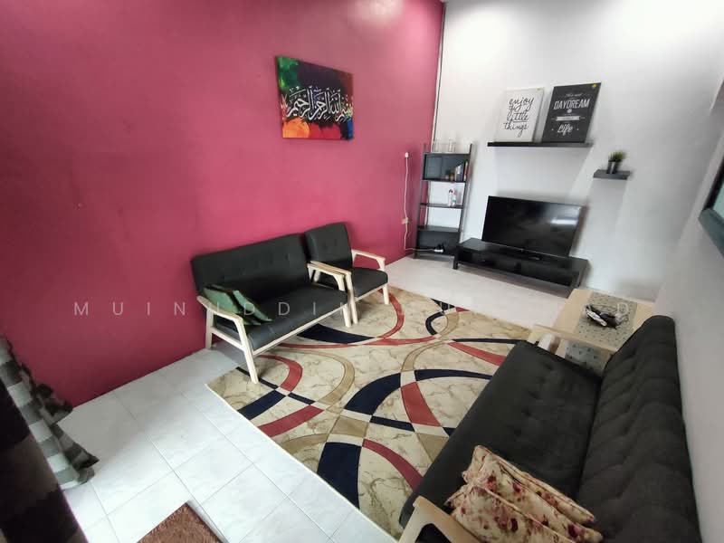 1-storey Terraced House for Sale in Hutan Melintang (Perak) - Muinuddin Muhamad - Living Room - PropertyGuru.com.my