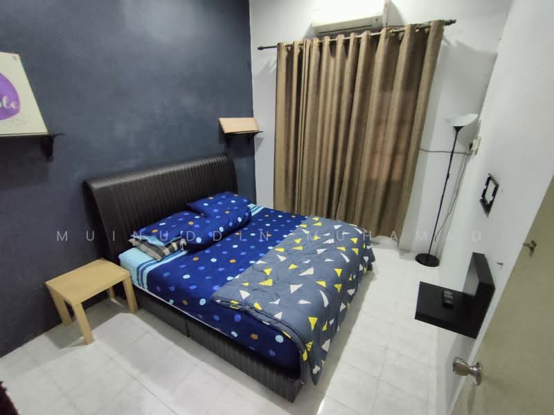 1-storey Terraced House for Sale in Hutan Melintang (Perak) - Muinuddin Muhamad - Bedroom - PropertyGuru.com.my