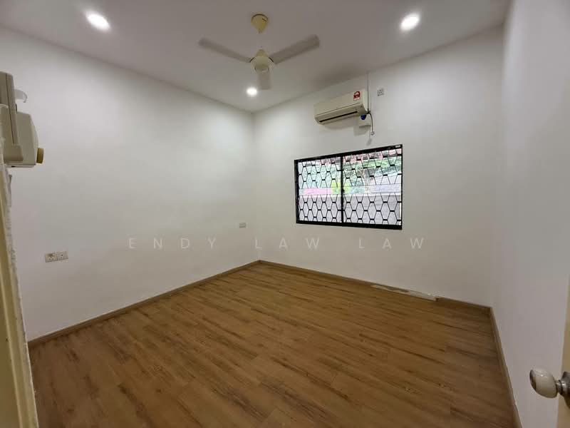 Bungalow for Sale in Kampung Kebun Teh (Johor Bahru) - Endy Law Law - Interior - PropertyGuru.com.my