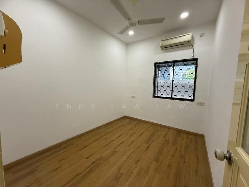 Bungalow for Sale in Kampung Kebun Teh (Johor Bahru) - Endy Law Law - Interior - PropertyGuru.com.my