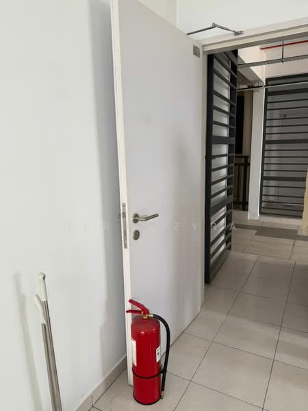 Kondominium untuk Disewa di Residensi Adelia 4 - Nurul Zyra - Entrance - PropertyGuru.com.my