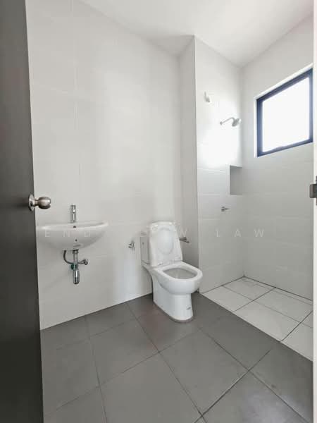 2-storey Terraced House for Sale in Eco Botanic (Iskandar Puteri (Nusajaya)) - Endy Law Law - Bathroom - PropertyGuru.com.my