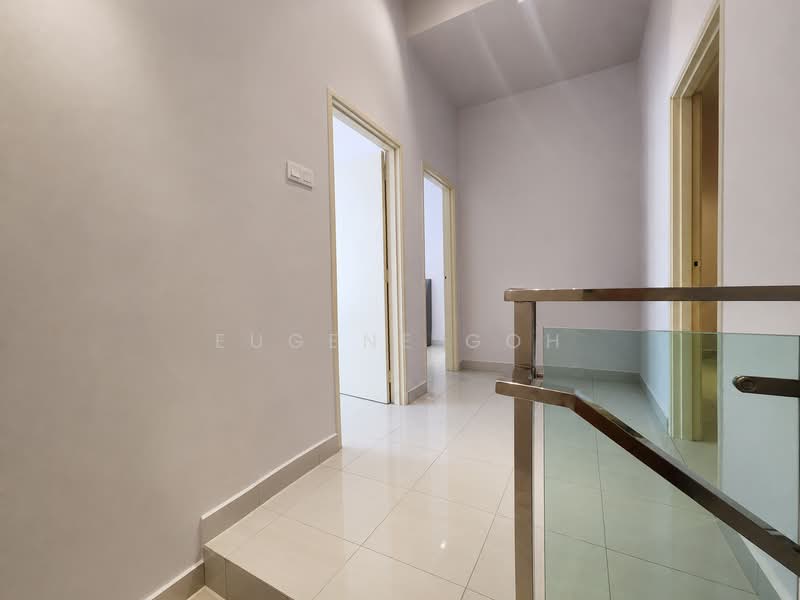 Rumah Teres untuk Dijual di Taman Semenyih Mewah (Semenyih) - Eugene Goh - 2nd Level Family area - PropertyGuru.com.my