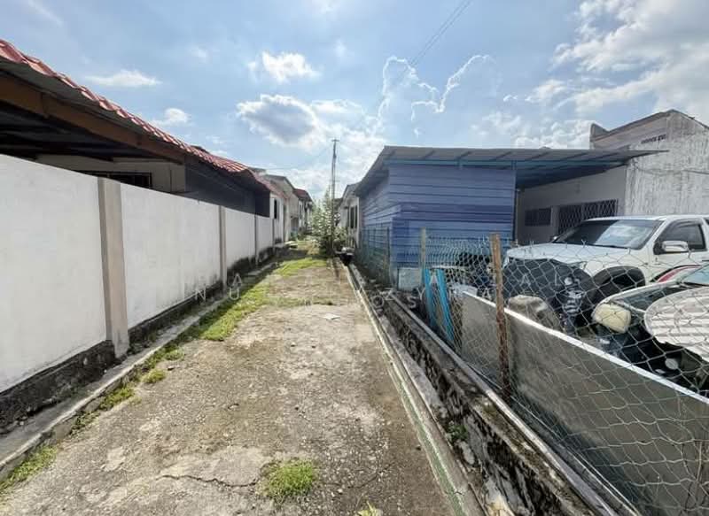 Rumah Teres 1 Tingkat untuk Dijual di Taman Semenyih Jaya (Semenyih) - Nurul Zyra - Exterior - PropertyGuru.com.my