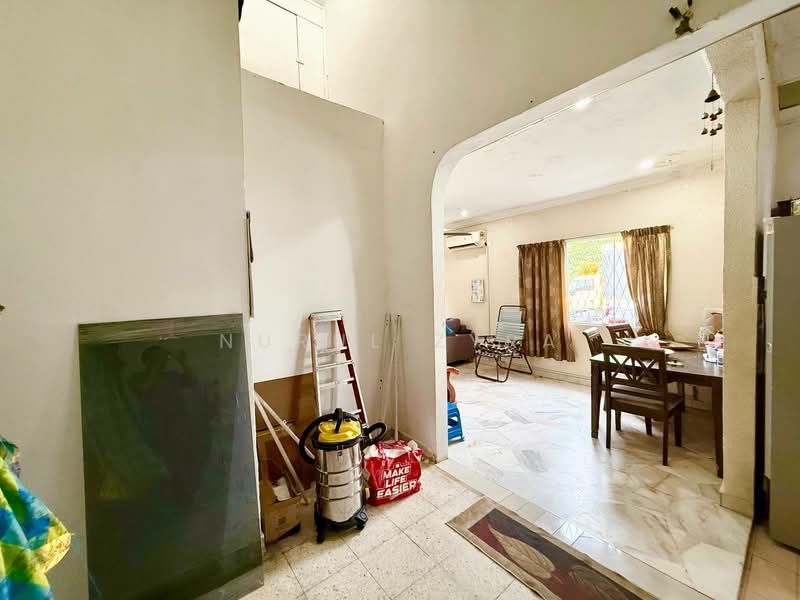 Rumah Teres 1 Tingkat untuk Dijual di Taman Semenyih Jaya (Semenyih) - Nurul Zyra - Living Room - PropertyGuru.com.my