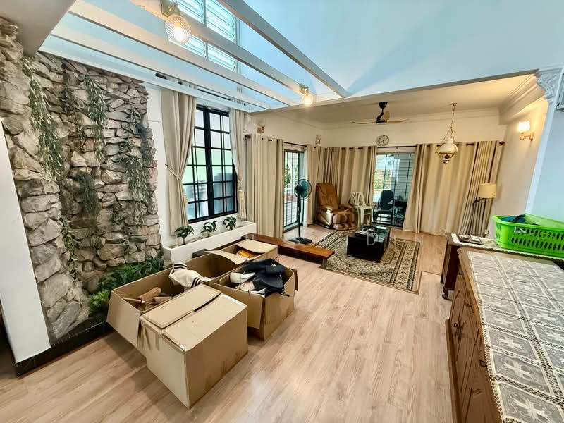 Bungalow for Sale in Kampung Tunku (Petaling Jaya) - Shiqin Saidin - Living Room - PropertyGuru.com.my