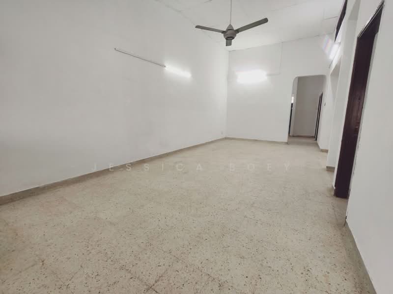 1-storey Terraced House for Rent in Taman Pelangi (Johor Bahru) - Jessica Boey - Interior - PropertyGuru.com.my