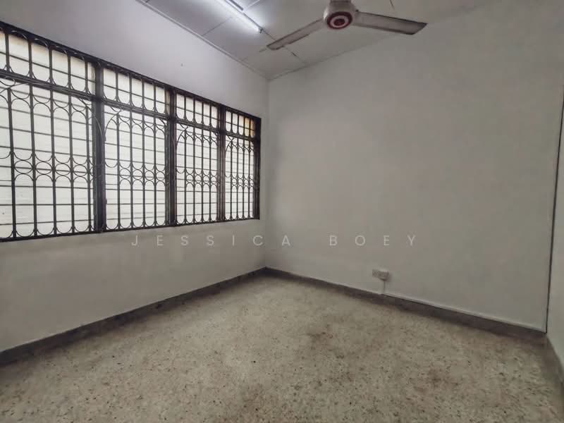 1-storey Terraced House for Rent in Taman Pelangi (Johor Bahru) - Jessica Boey - Interior - PropertyGuru.com.my