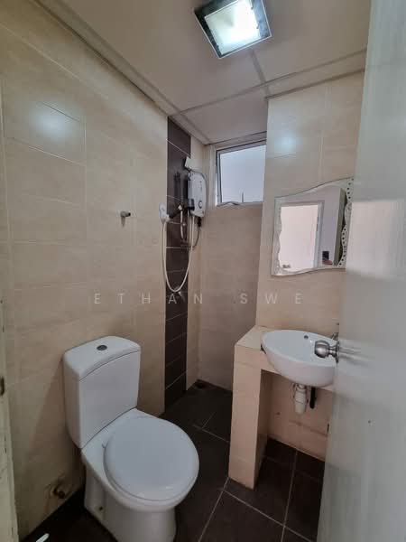 Condominium for Sale at Cova Suites - Ethan Swe - Bathroom - PropertyGuru.com.my