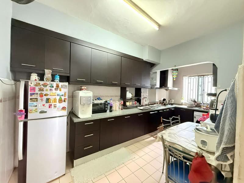 Condominium for Sale at Selesa Puteri Condominium - Jason Chua - Kitchen - PropertyGuru.com.my